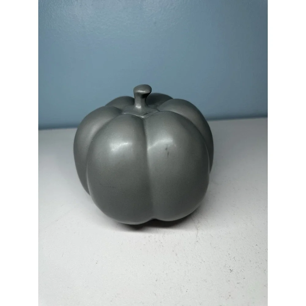 Rae Dunn Halloween MEDIUM Gray Pumpkin 